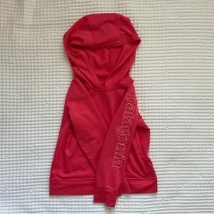 Patagonia Girl pink Rash guard size 2